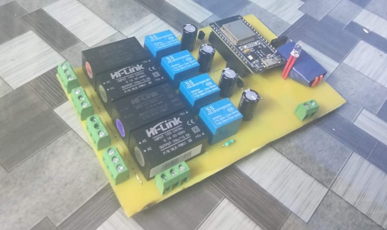 Industrial relay control board with Hi-Link AC modules and ESP32